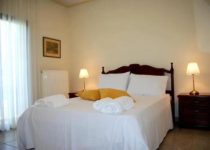Luna Apartment, Rafina